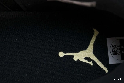 Hyperoad Air Craft 4 “Medium Jordan Olive” 1202